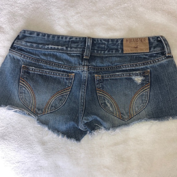 Hollister Jean Shorts - Picture 4 of 4